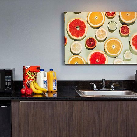 Best Western Plus Meridian Inn & Suites, Anaheim-Ориндж Экстерьер фото