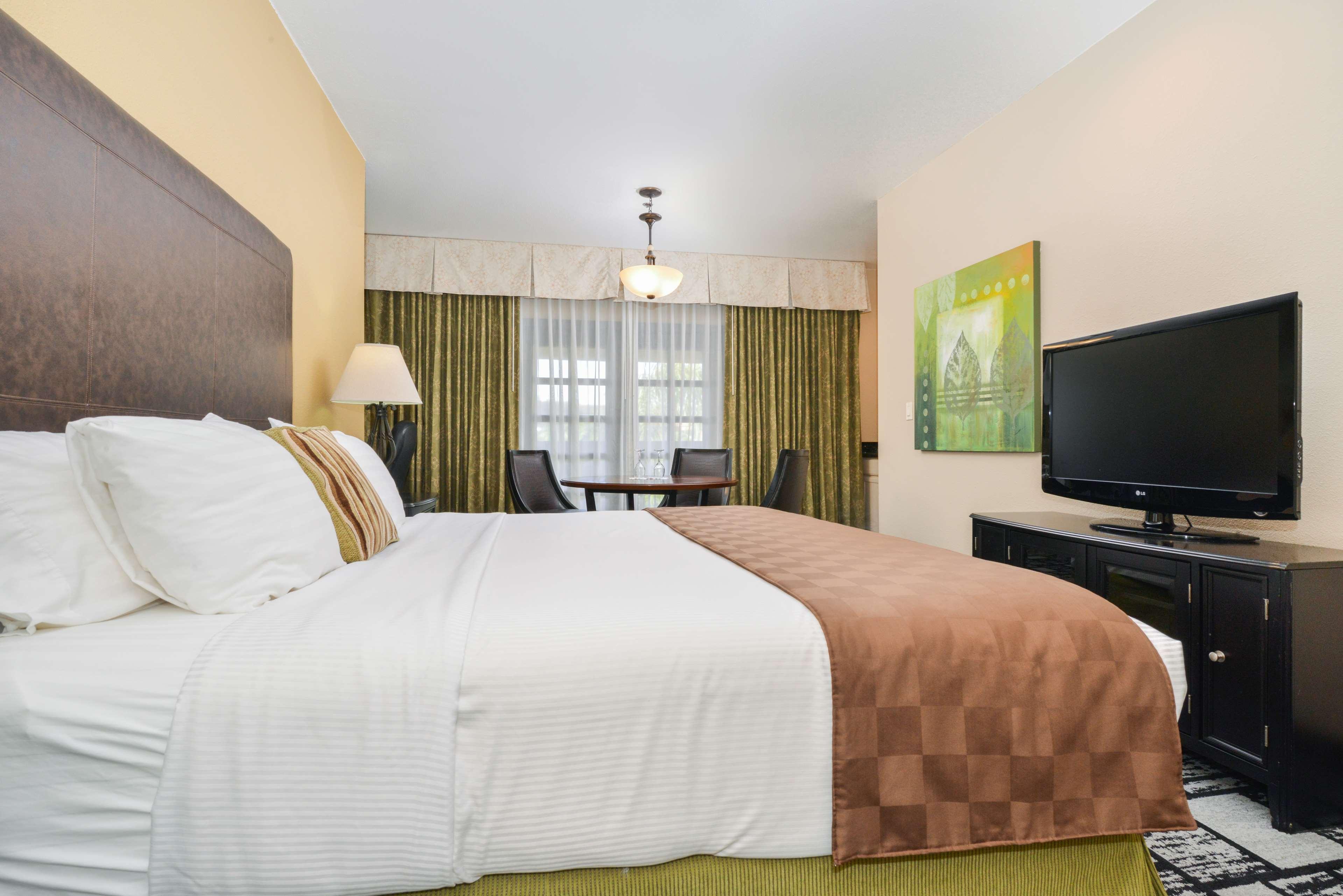 Best Western Plus Meridian Inn & Suites, Anaheim-Ориндж Экстерьер фото