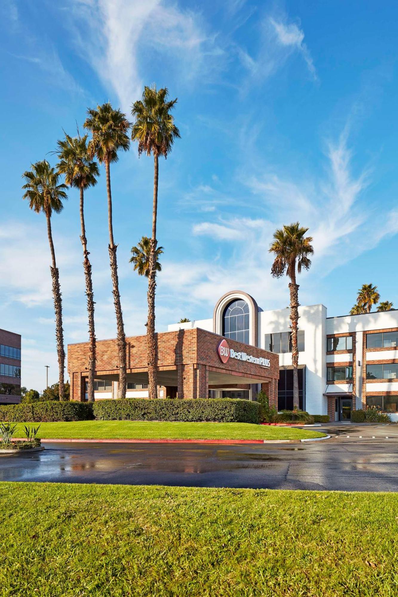 Best Western Plus Meridian Inn & Suites, Anaheim-Ориндж Экстерьер фото