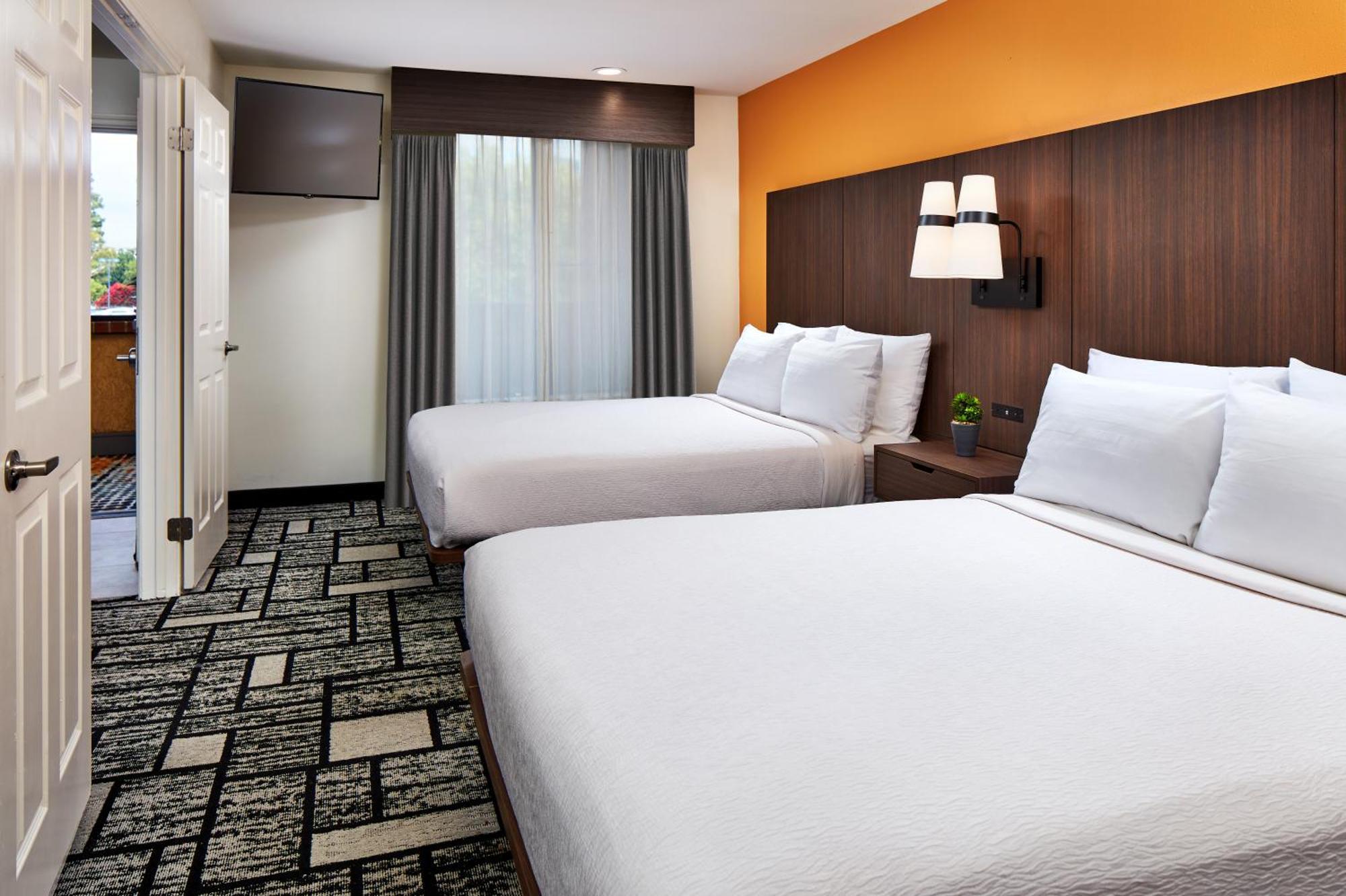 Best Western Plus Meridian Inn & Suites, Anaheim-Ориндж Экстерьер фото